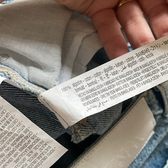 Zara Denim Cotton Jean Shorts Blue Distressed Raw Hem Booty Shorts Size 6 - Picture 8 of 10